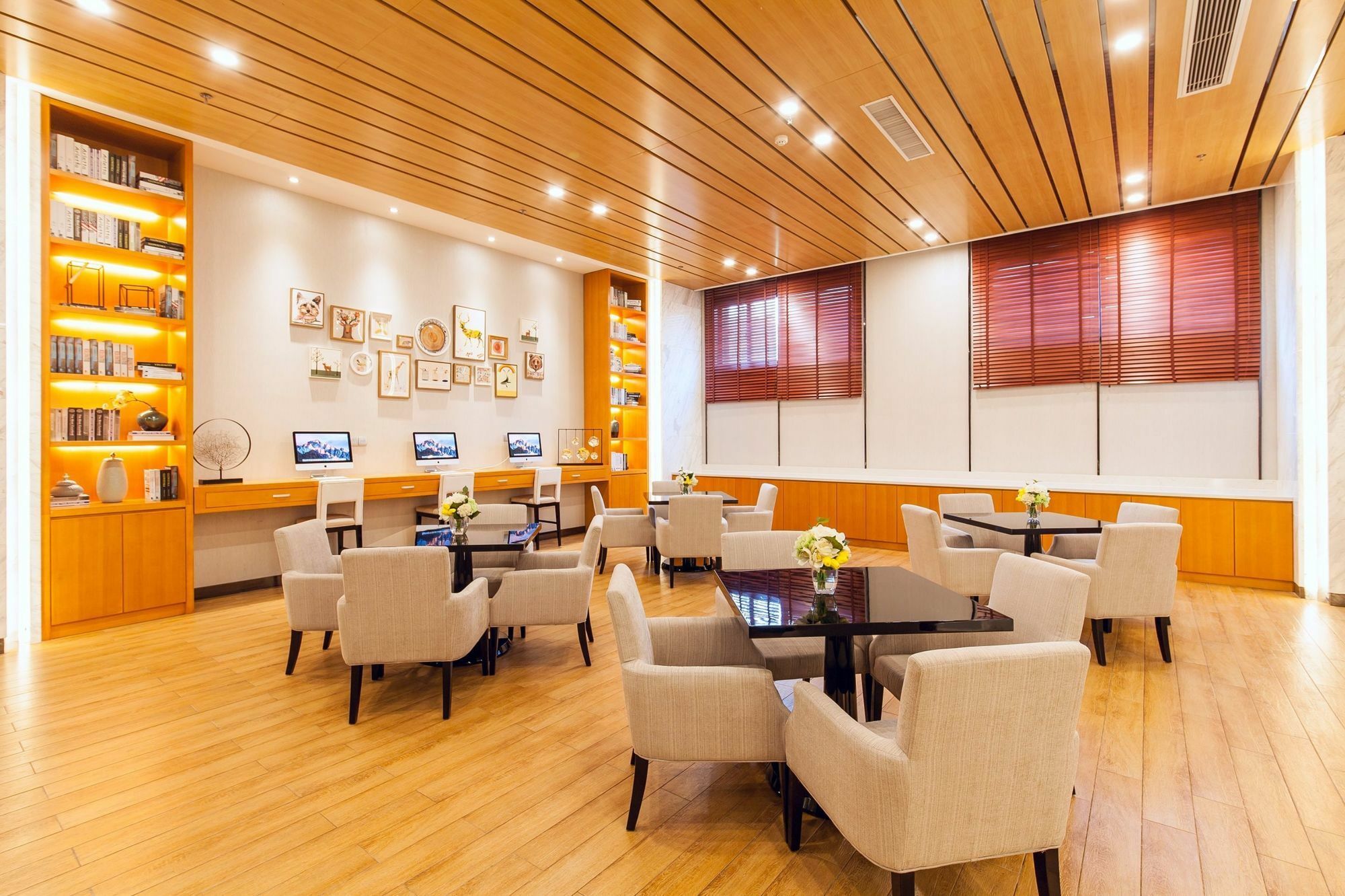 Suiss Place Cmc Taizhou Buitenkant foto